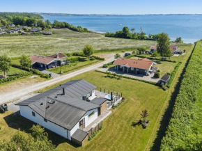 Holiday Home Niska - 200m from the sea by Interhome